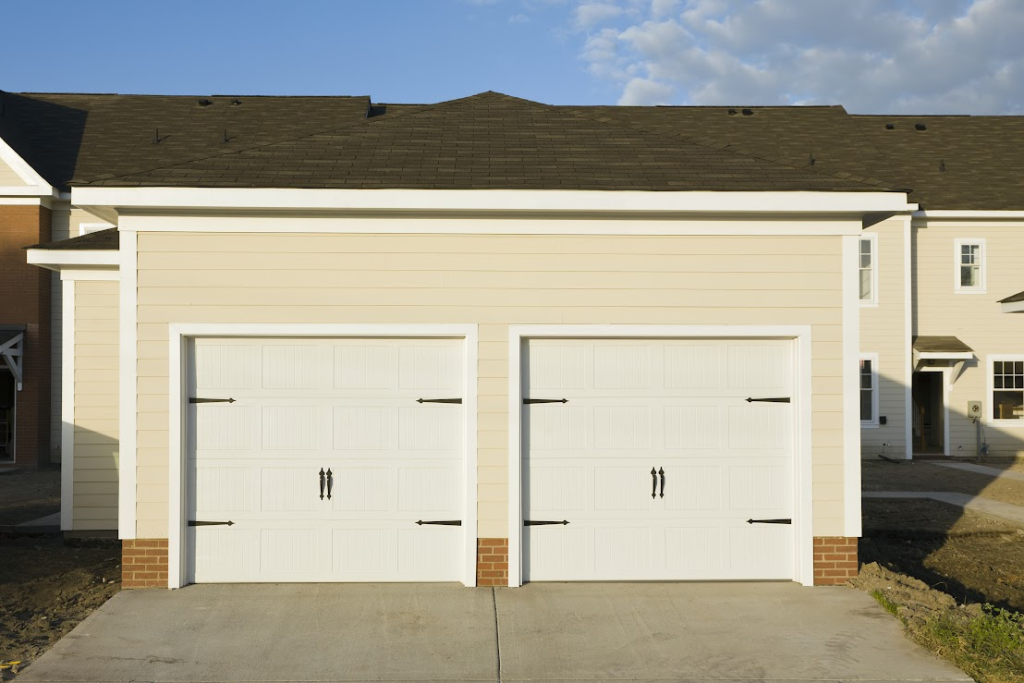 Townhome garages that have a modern look to them.